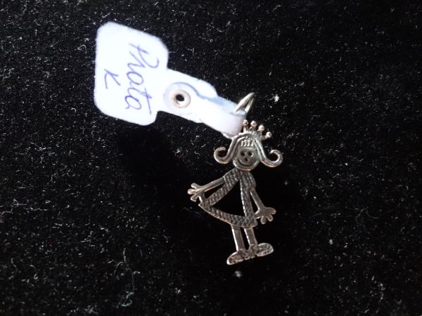 pingente menina em prata 925